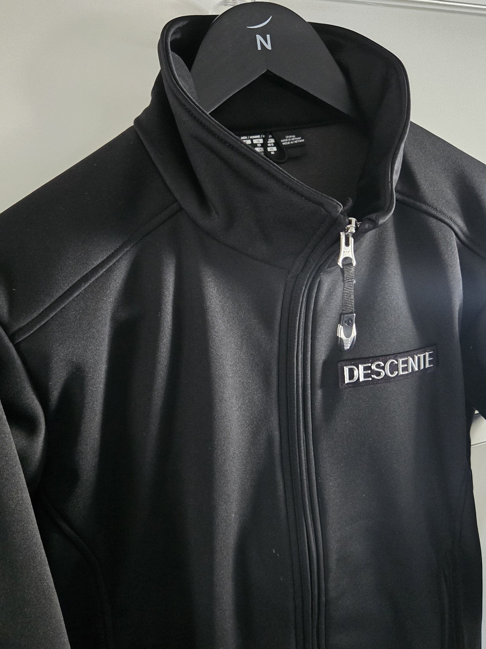Descente Men’s Black Full-Zip Jacket
